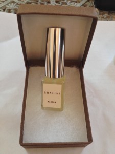 lalique perfume bottle spray shalini  7 ml