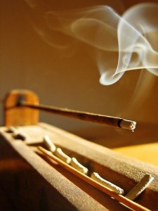clove incense japanese