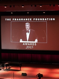 fragrance foundation awards 2015 alec baldwin