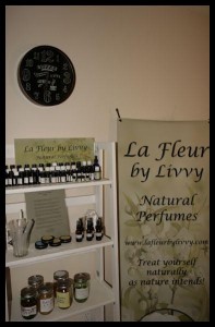 perfumer workspace la fleur by livvy