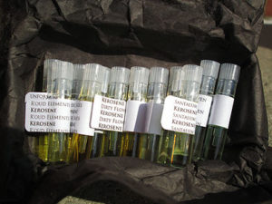 kerosene-perfume-13-piece-sampleset