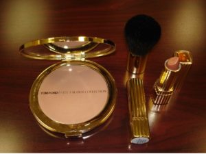 Tom Ford Youth Dew Amber Nude review