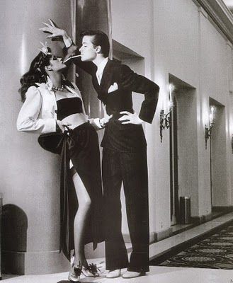 Yves Saint Laurent Rive Gauche Photo Helmut Newton