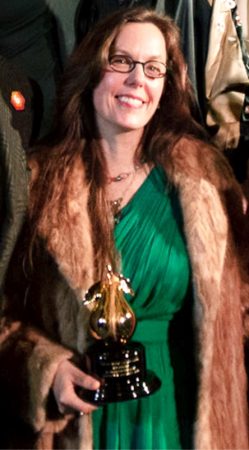 Dawn Spencer Hurwitz of DSH Perfumes receiving her 2019 Art and Olfaction Award For American Perfumer “Colorado”.