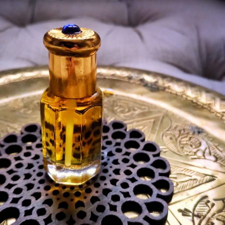 The Rising Phoenix Perfumery Mirage Attar review