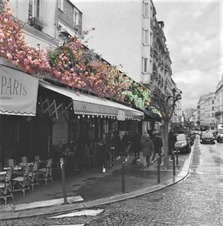 Strada parfumerie Avenue Montaigne by Cyrille Carles