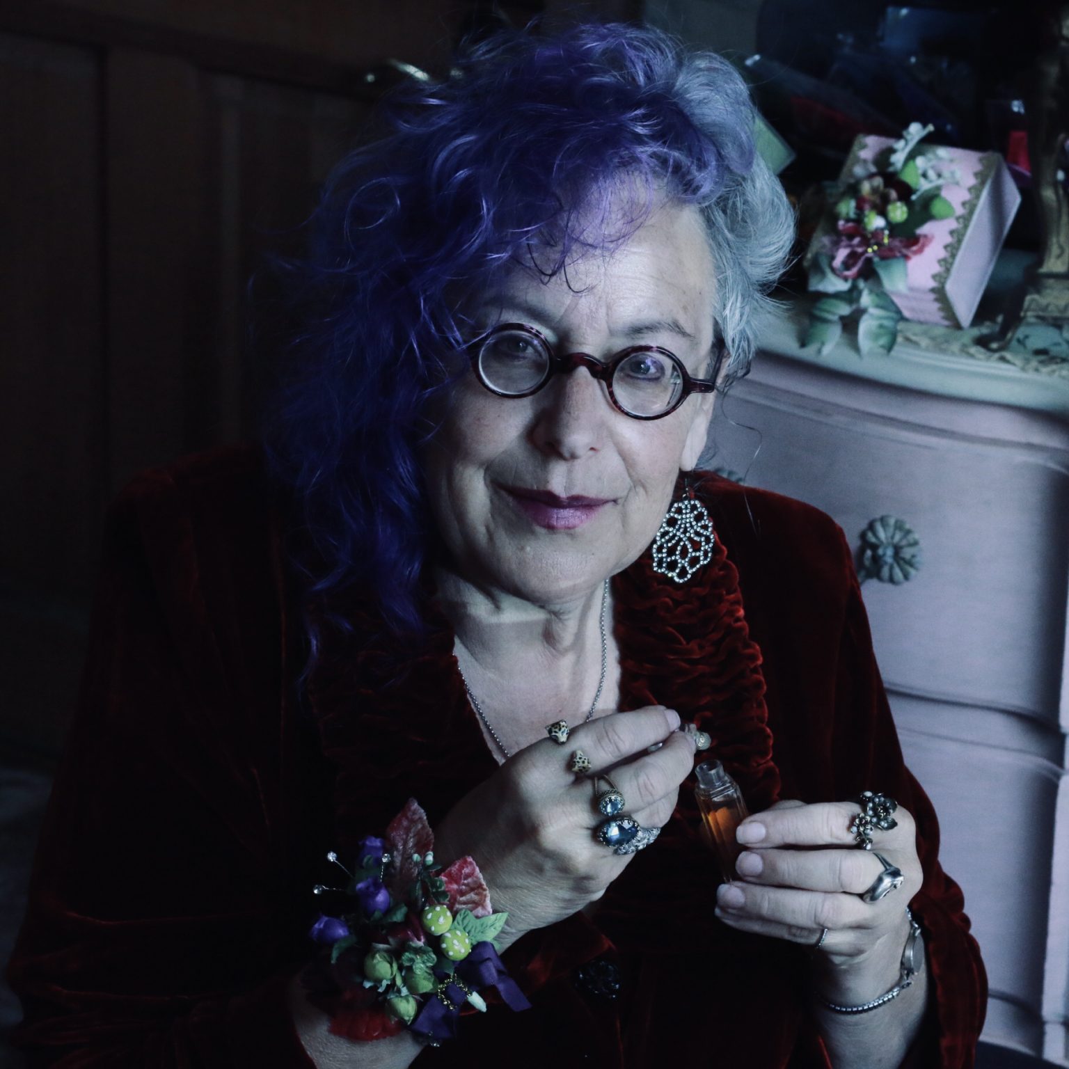 Laurie Stern of Velvet and Sweet Pea's perfumery Best CaFleureBon 2020 Natural perfumer