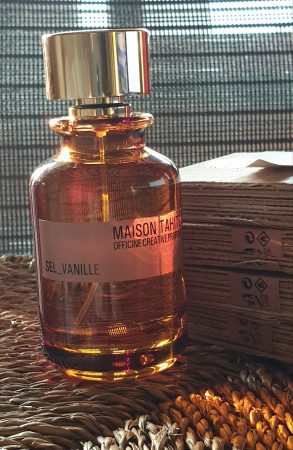 Maison Tahite Sel_Vanille perfume review