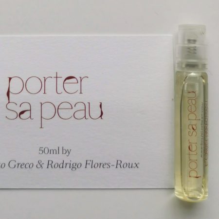 Porter Sa Peau by Roberto Greco