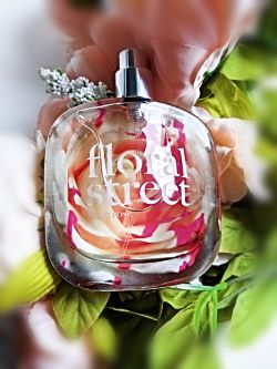 Floral Street Neon Rose review