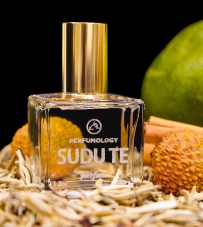 Perfumology Sudu Te perfume review