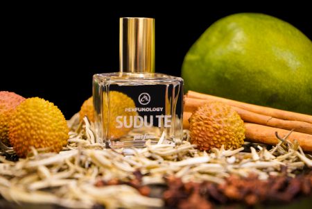 Perfumology Fragrances Sudu Te perfume review