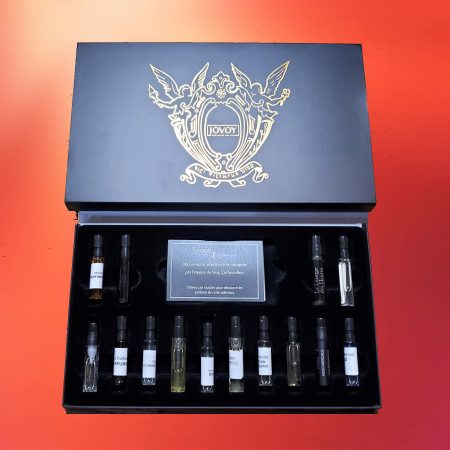 14 musk fragrances selected by CaFleureBon for Jovoy Paris