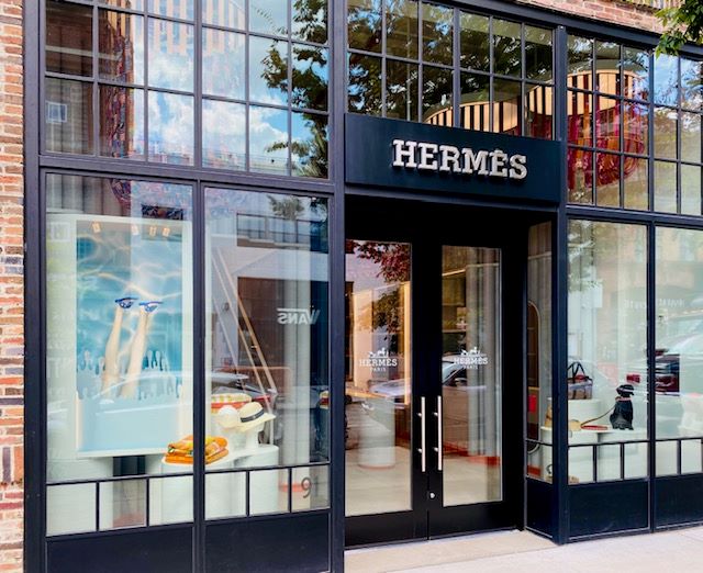 Hermès Williamsburg - BROOKLYN CaFleurebon guide to Perfume shopping in New York City