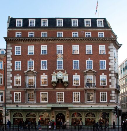 Fortnum-Mason-picadilly-435x450 جاليفانت الطائف العالمية الحصرية فورتنوم وماسون