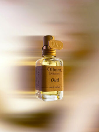 Olibanum-oud-338x450 تقييمات زيت أوسمانثوس، توبيريوز، ساكرا والعود