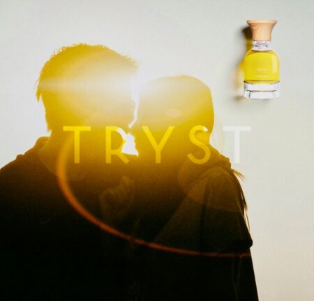 Tryst-by-Hiram-Green-Perfumes-450x432 مراجعة حيرام جرين TRYST (حيرام جرين) 2024 + هبة الشهوانية الشمسية