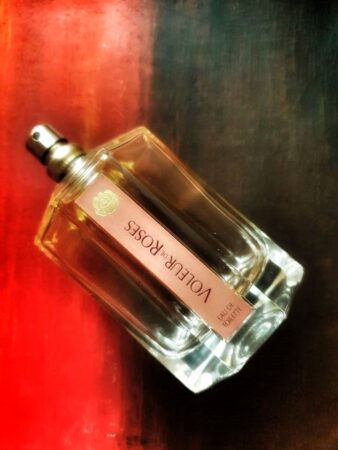 Voleur de Rose by Artisan Parfumeur