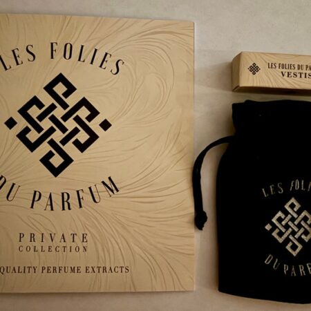 Les Folies de Parfum Vestis