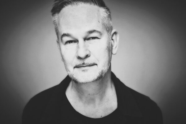 Geza Schoen perfumer for Escentric Molecules