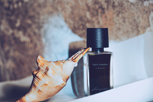 Senyokô Paris Kujira Densetsu